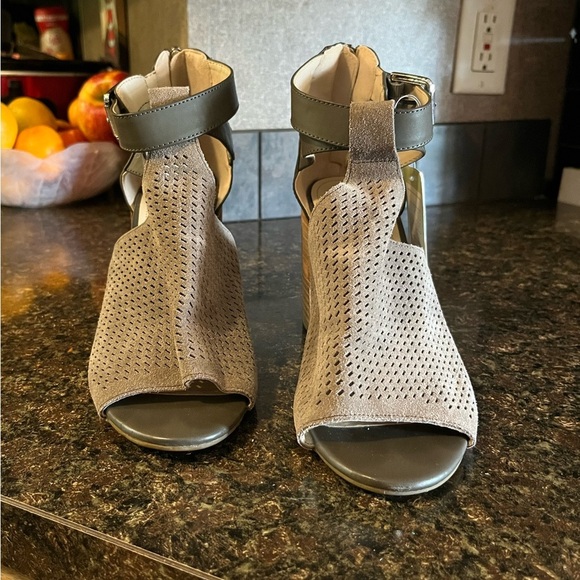 Marc Fisher Taupe Peep-Toe Block Heels - Picture 5 of 8